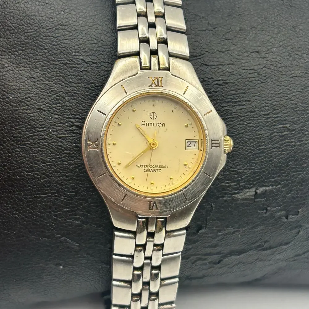 Vintage Armitron Silver Stainless Steel Women’s StretchQuartz Watch New Battery
